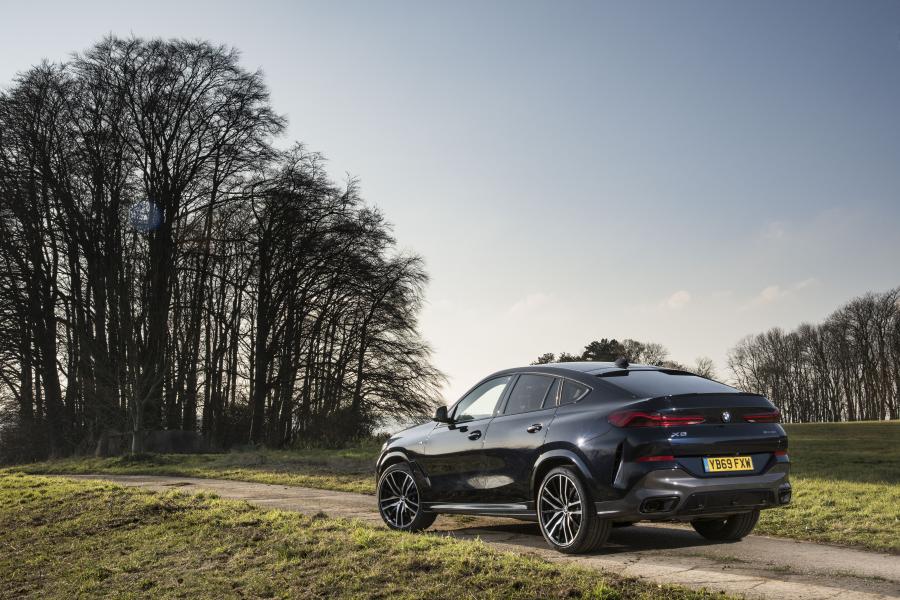  BMW X6 xDrive40i M Sport (G06) 2019 года  (UK) (фото 6 из 8)